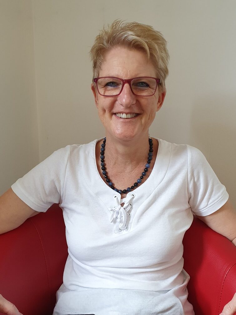 Freiburghaus Esther